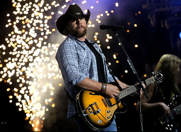 Toby Keith at Bank of NH Pavilion