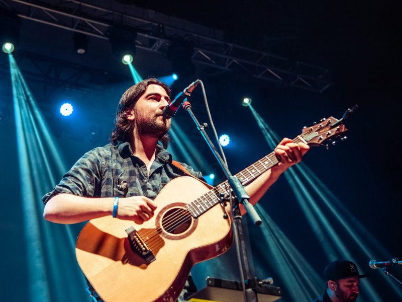 Noah Kahan at Bank of NH Pavilion